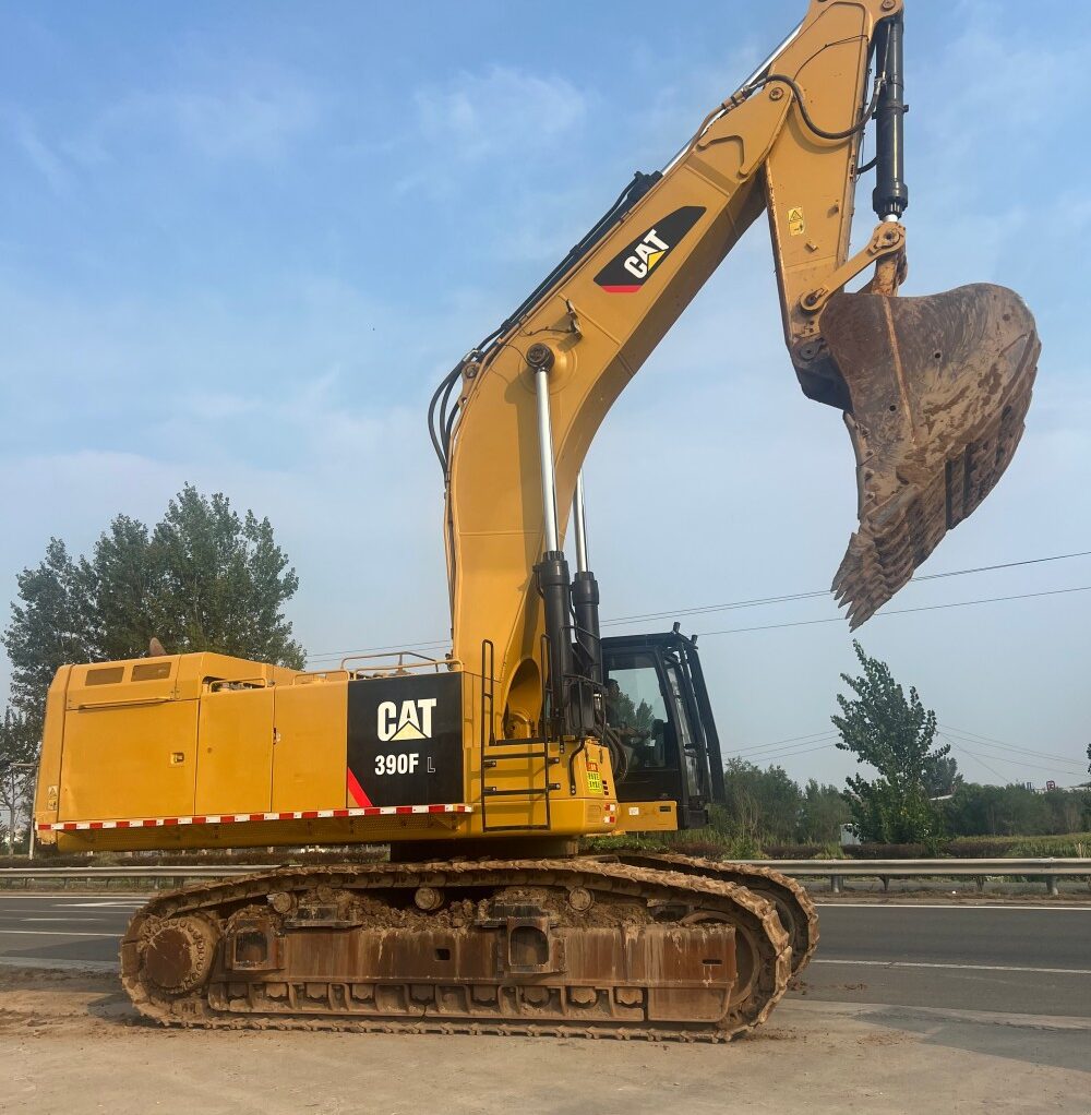 Caterpillar 390FL