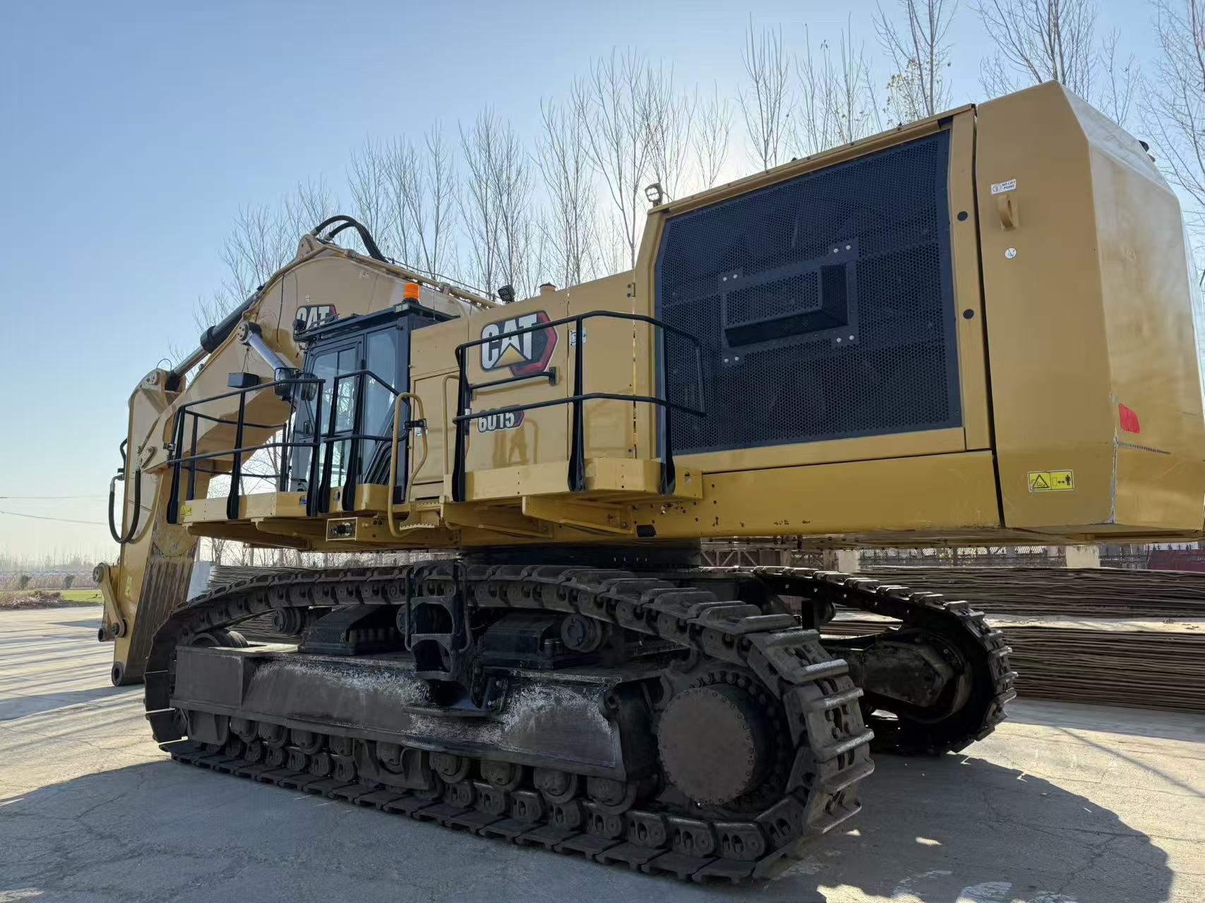 Caterpillar 6015