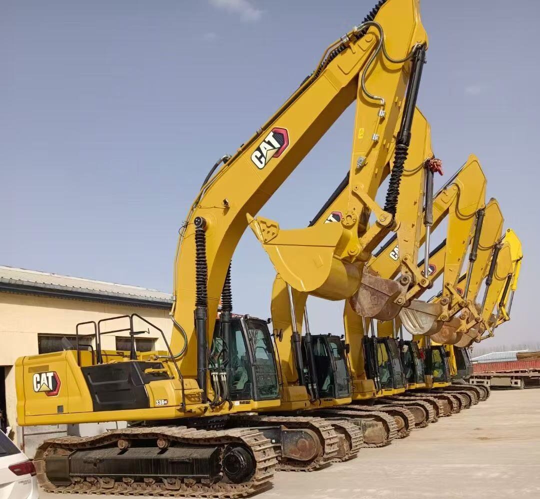 Specialized Dealer in Used Construction Machinery