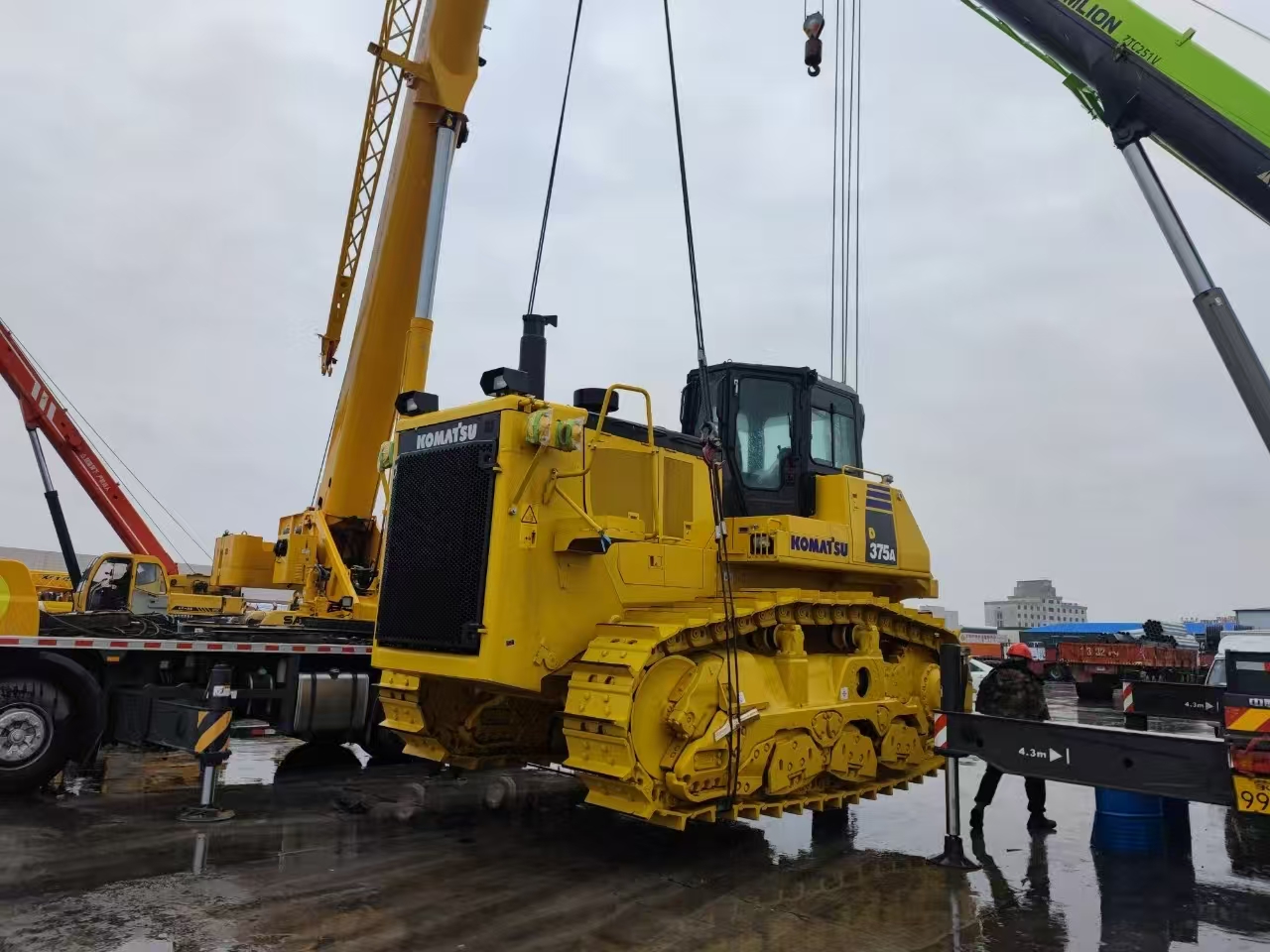 Your Premier Global Partner for Heavy Equipment & Machinery