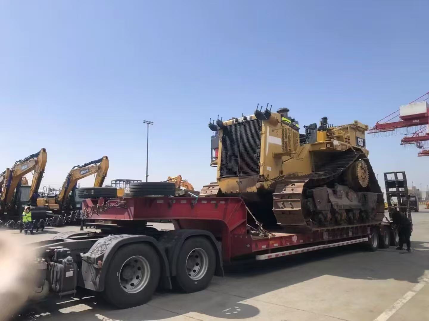 Bulldozer loading